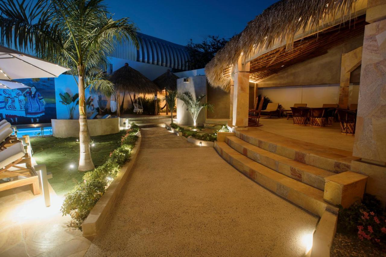Hotel Camino Del Sol Puerto Escondido  Exterior photo